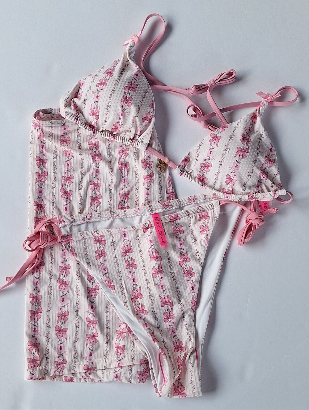 Betsey Johnson 3-Piece Bikini Set Pink Bow Ribbon Print Girly Sz M NWOT Liner